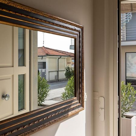 Viareggio Suite - Boutique apartment Esterno foto